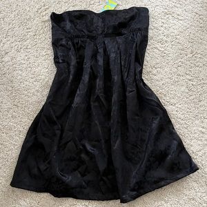 New forever 21 dress strapless tube tunic satin floral black medium